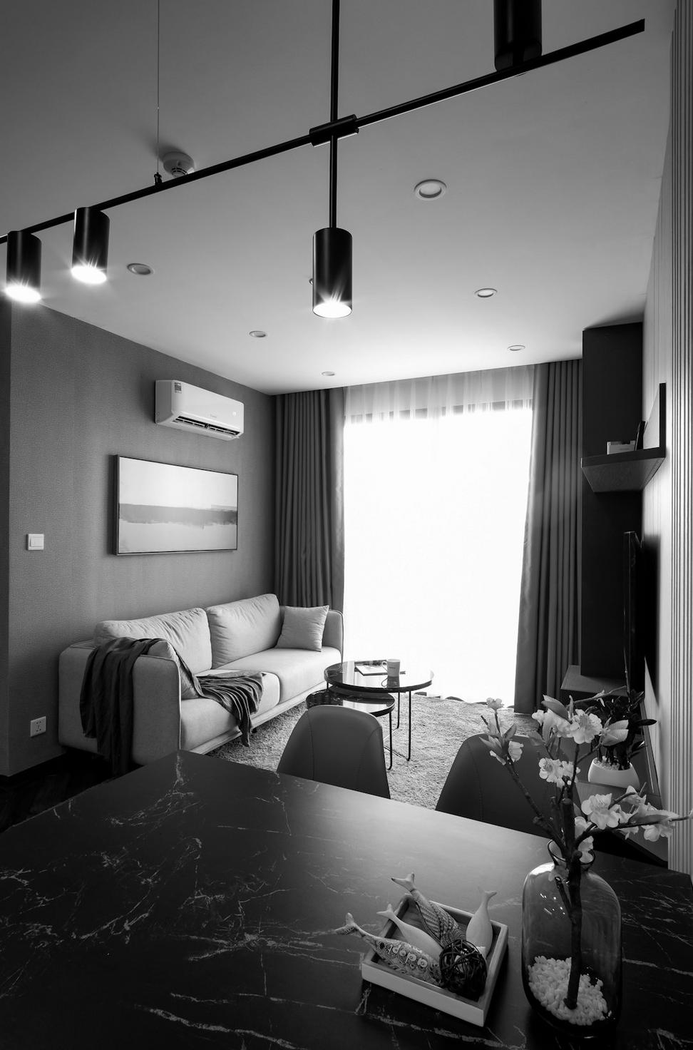 Executive Shadow Suite